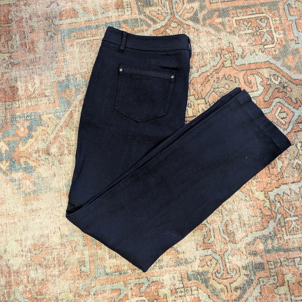 White House Black Market Navy Stretchy Slim Leg Pants Size 8